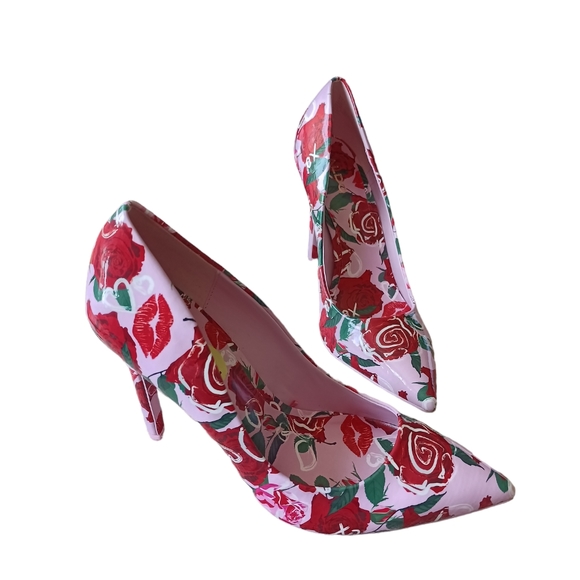 NWOT ALDO XOXO Lips & Roses Patent Stilettos Size 9 "HOT!" - Picture 3 of 16